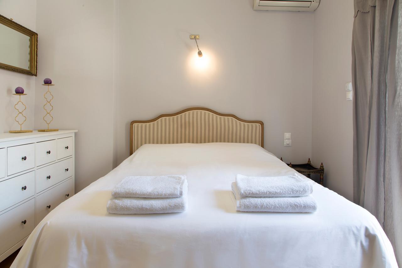 Beautiful Penthouse In Athens With Outside Jacuzzi Apartment Exterior photo